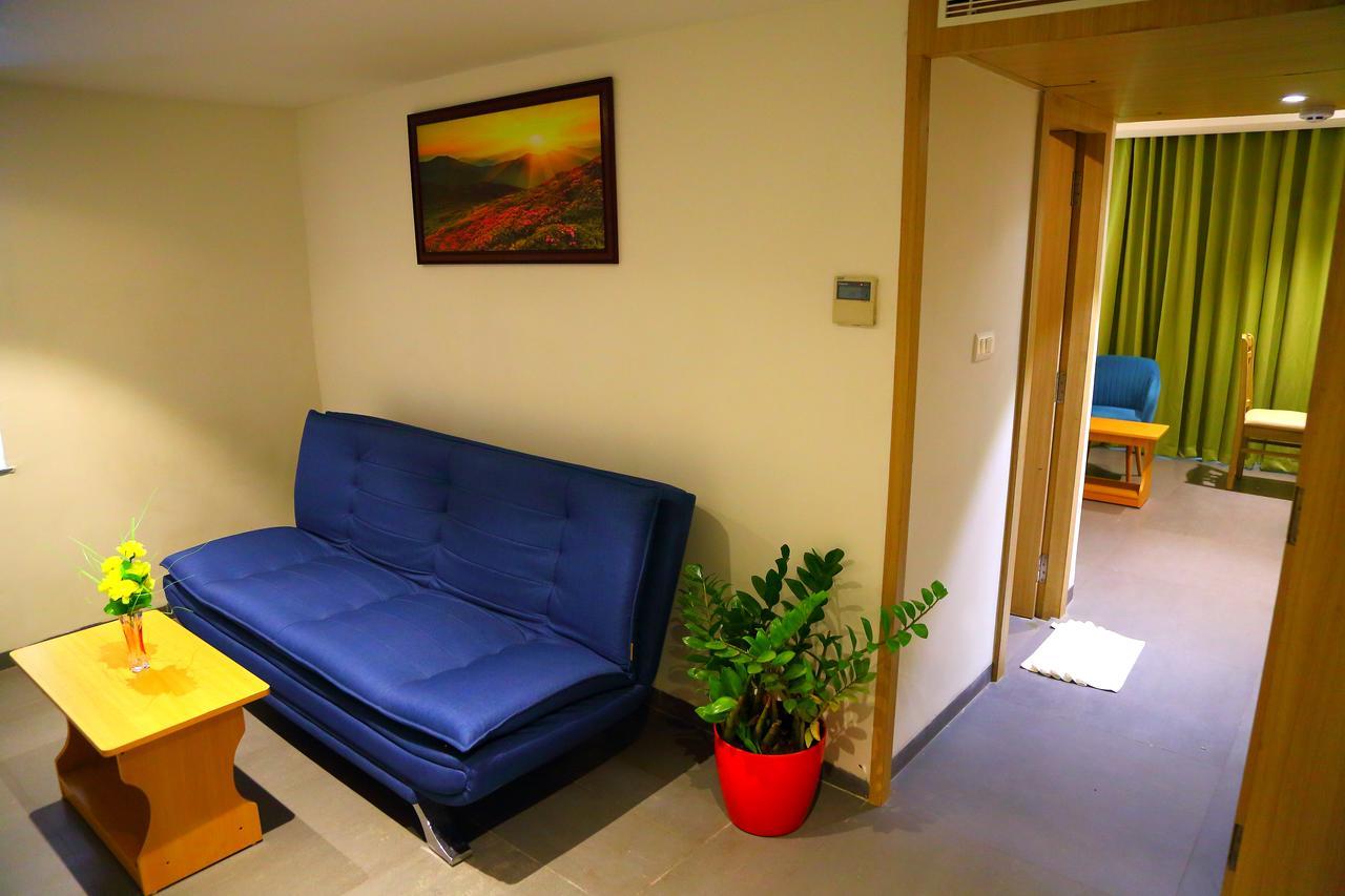 Abhayaa Hotel Visakhapatnam Ngoại thất bức ảnh