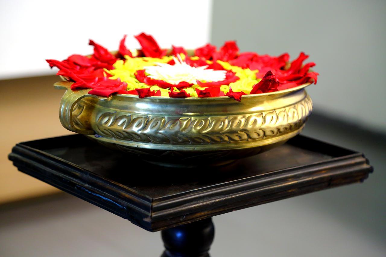 Abhayaa Hotel Visakhapatnam Ngoại thất bức ảnh